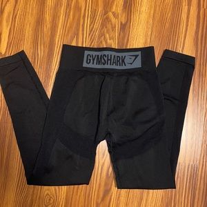 GYMSHARK leggings 🖤